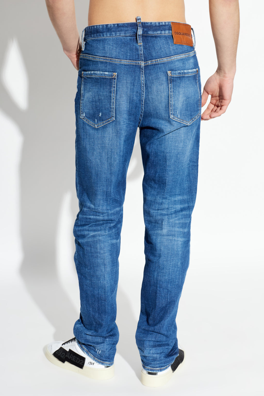 DSQUARED2