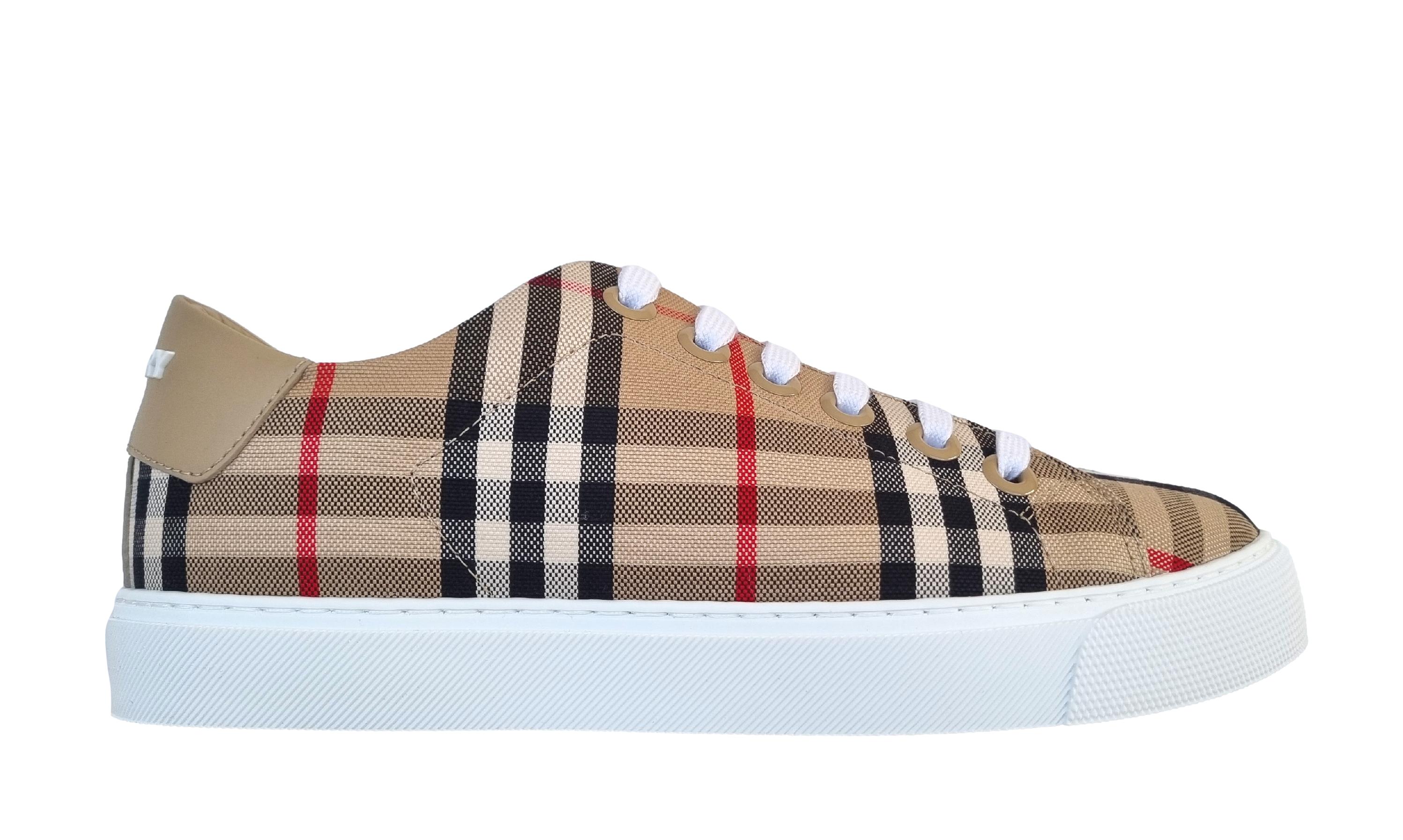 BURBERRY