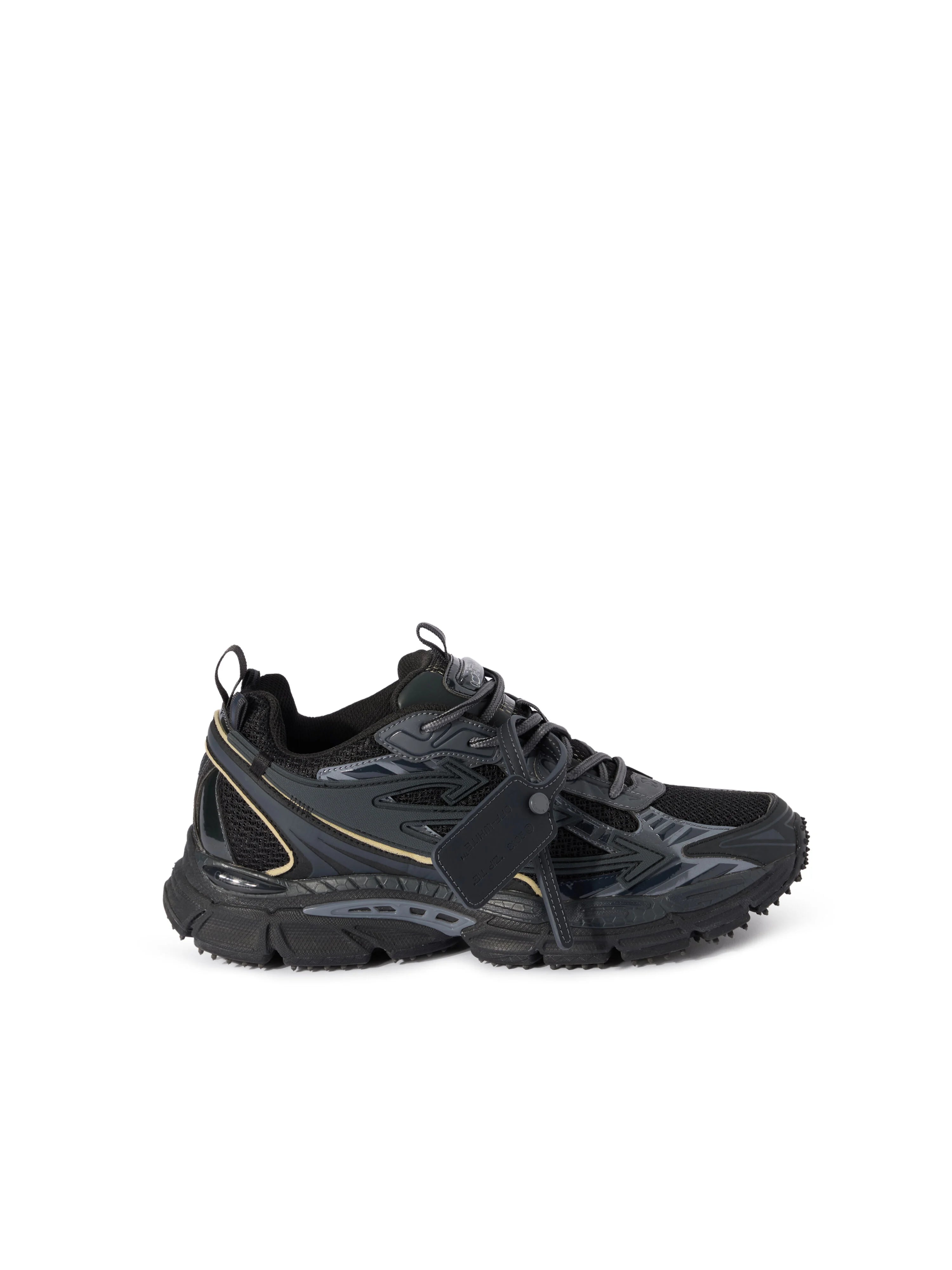 OFF WHITE