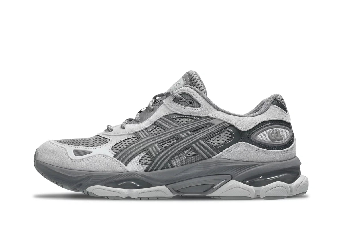 ASICS